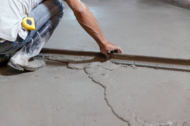 Best Concrete Sidewalk Installation in Freeport, FL